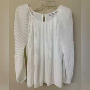 Calvin Klein Women's Elegant White Blouse